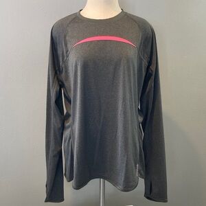 Reebok,l/s, crewneck, play dry TECH, EUC